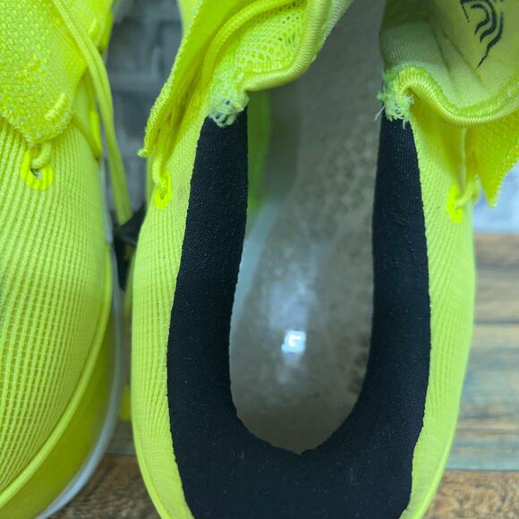 Nike Kobe A.D NXT Volt Black White Basketball Shoes S916832-710 Mens Size 17 main image 5